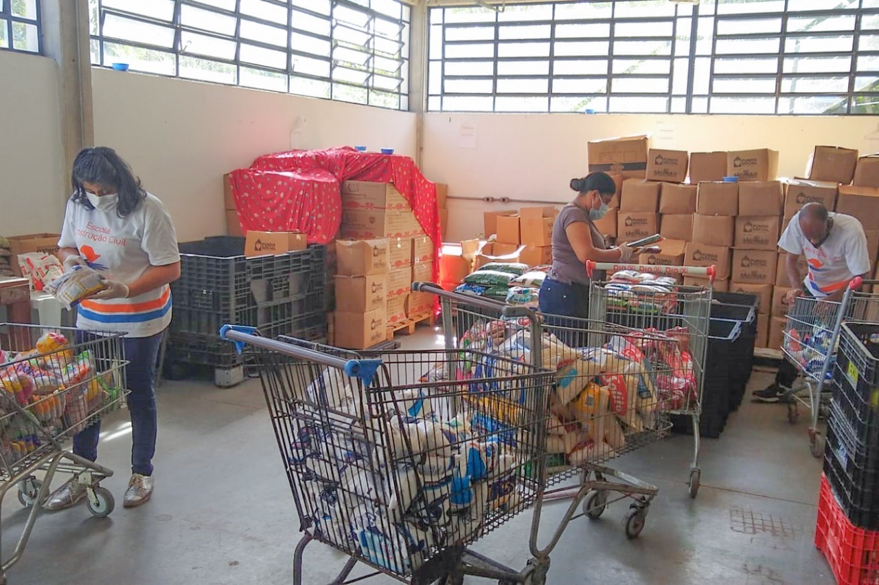 ÚLTIMO DIA da Carreta da Alegria em Chapadão do Sul. Ingresso 1 kg de  alimento não perecível - Chapadense News