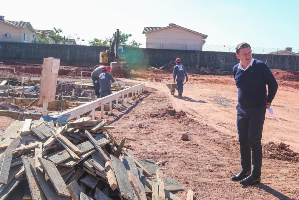 Morando vistoria avanço nas obras do Parque da Cidadania de São ...