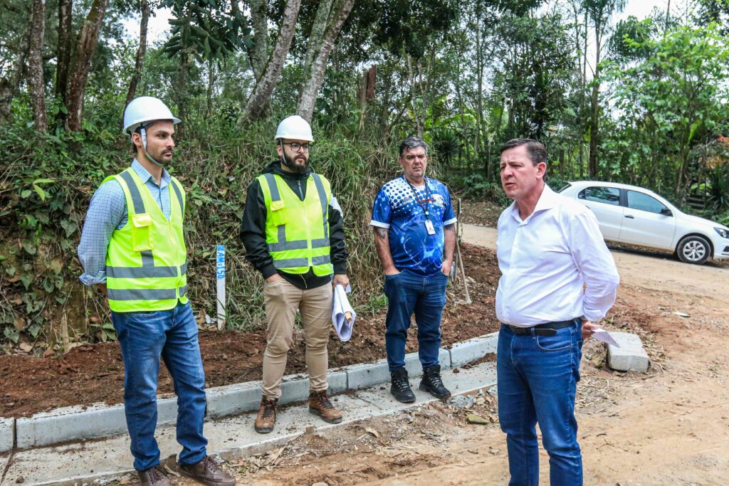Prefeito Orlando Morando acompanha evolução nas obras de urbanização no ...