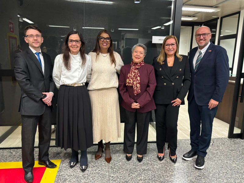 Alex Ivani OAB Santo André e ESA prestam homenagem à professora Ivani Contini ...